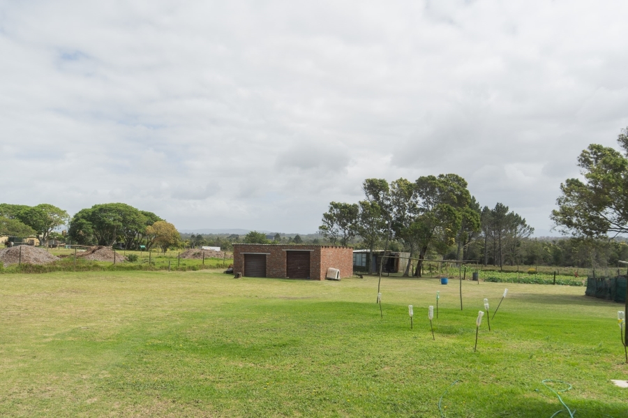 4 Bedroom Property for Sale in Greenbushes Eastern Cape